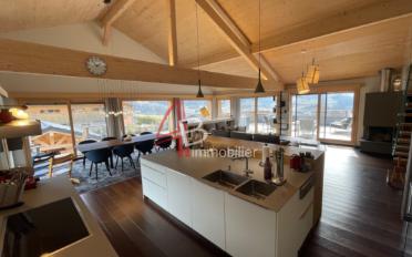 Chalet 6.5 pièces - image - 1