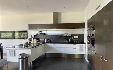 Single house - image - 3