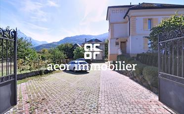 Single house - image - 1