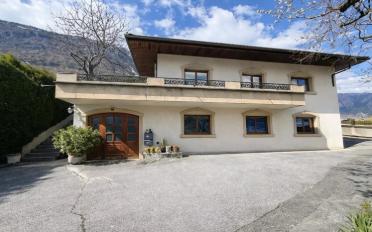 Einfamilienhaus 4.5 Zimmer - image - 1
