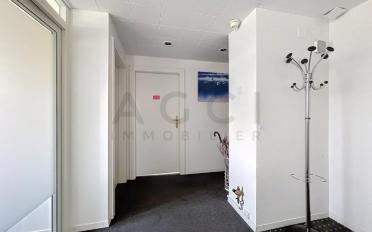 Office - image - 3