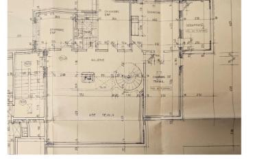 Attic flat 7.5 rooms - image - 25