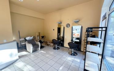 Hairdresser 1 room - image - 4