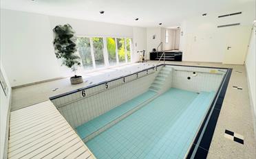 Villa 16.5 pièces - image - 17
