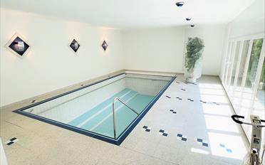Villa 16.5 pièces - image - 18
