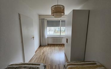 Apartment 4 rooms - image - 5