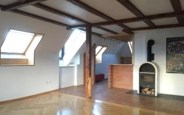 Dachwohnung 2.5 Zimmer - image - 2