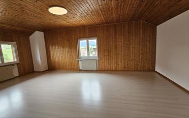 Dachwohnung 3.5 Zimmer - image - 3