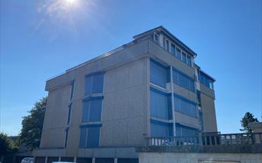 Apartment 4.5 rooms - image - 11