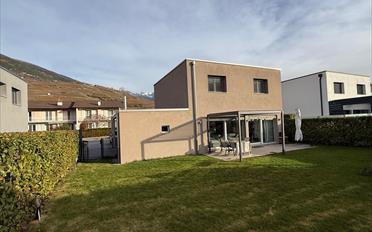 Villa - image - 11