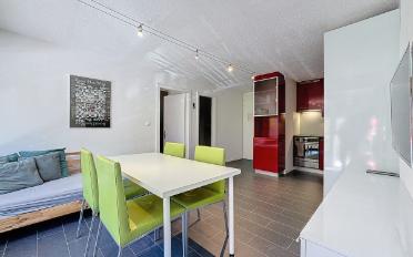 Furnished flat 2.5 rooms - image - 3