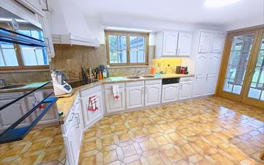 Einfamilienhaus 10 Zimmer - image - 9