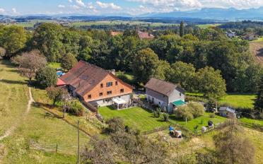 Bauernhaus 12.5 Zimmer - image - 1