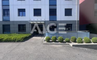 Apartment 4 rooms - image - 7