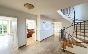 Maison 12 pièces - image - 4