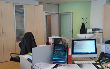 Bureau - image - 11