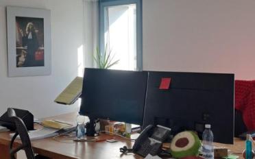 Bureau - image - 10