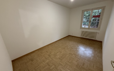 Apartment 4 rooms - image - 6