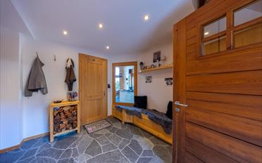 Chalet 5.5 pièces - image - 4