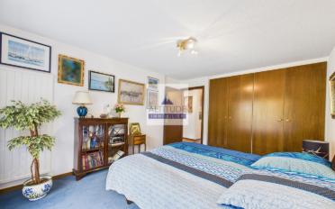 Apartment 4.5 rooms - image - 8