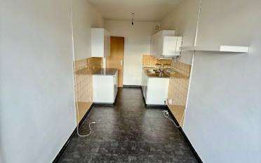 Apartment 4 rooms - image - 3