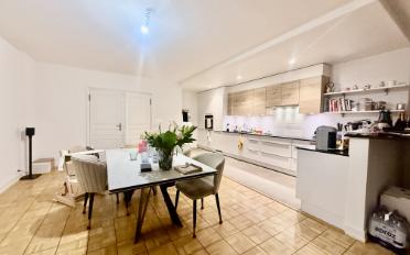 Apartment 8 rooms - image - 4