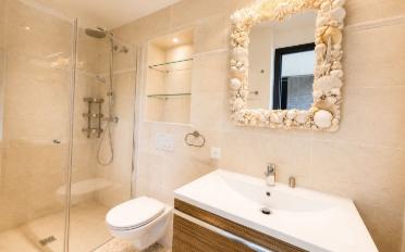 Single house 10 rooms - image - 9