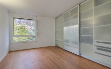 Apartment 5 rooms - image - 8