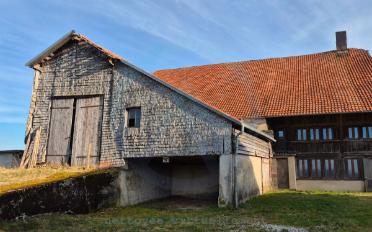 Farm house - image - 12