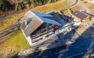 Chalet 16 Zimmer - image - 2
