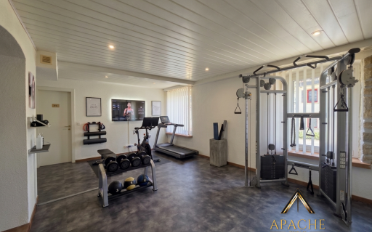 Maison 8 pièces - image - 2