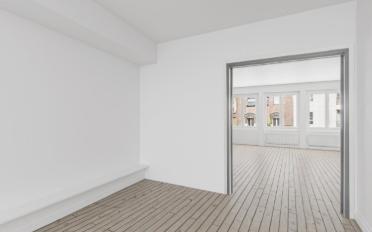 Office - image - 7