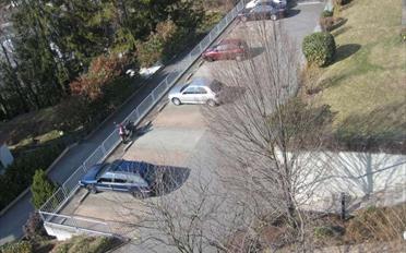 offener Parkplatz - image - 3