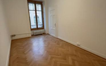 Bureau - image - 5