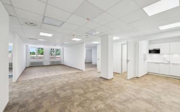 Office - image - 6
