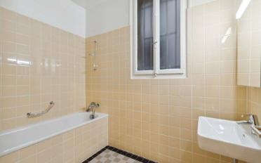 Apartment 4 rooms - image - 7