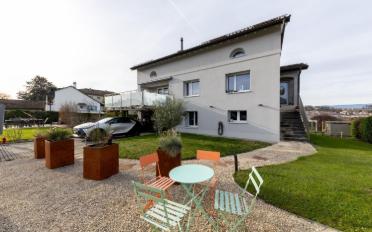 Villa 7.5 pièces - image - 1