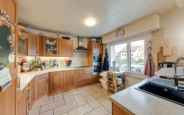 Villa 7.5 pièces - image - 4