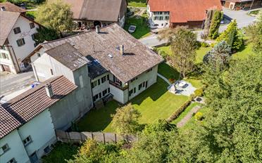 Villa 9.5 Zimmer - image - 1