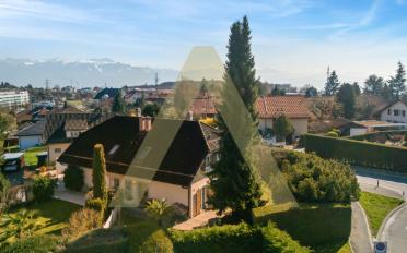 Einfamilienhaus 7 Zimmer - image - 1