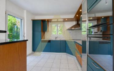 Doppeleinfamilienhaus 7.5 Zimmer - image - 3