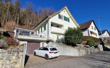 Einfamilienhaus 6.5 Zimmer - image - 1