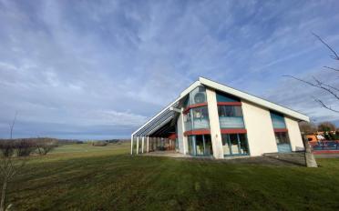 Villa - image - 1