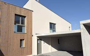 Villa 5.5 Zimmer - image - 1