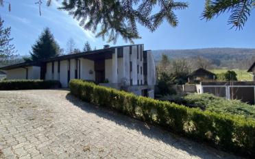 Villa - image - 3