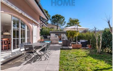 Villa 7.5 rooms - image - 2