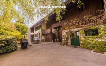 Single house - image - 3
