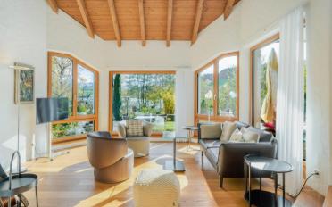 Villa 7.5 Zimmer - image - 2