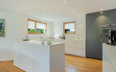 Villa 7.5 Zimmer - image - 4