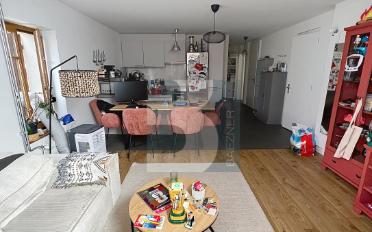 Apartment 4 rooms - image - 2